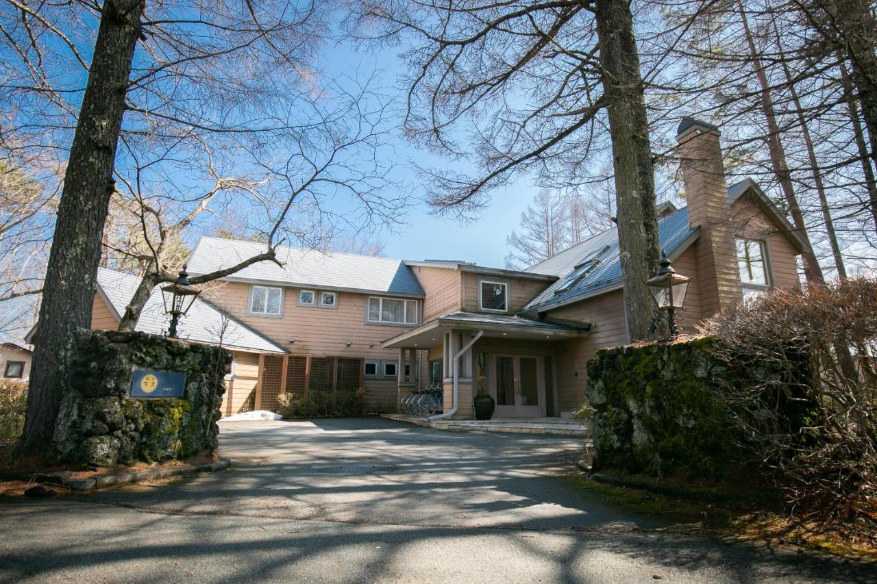 Bed and Breakfast Ryosha Tsukiakari Yamanakako Esterno foto