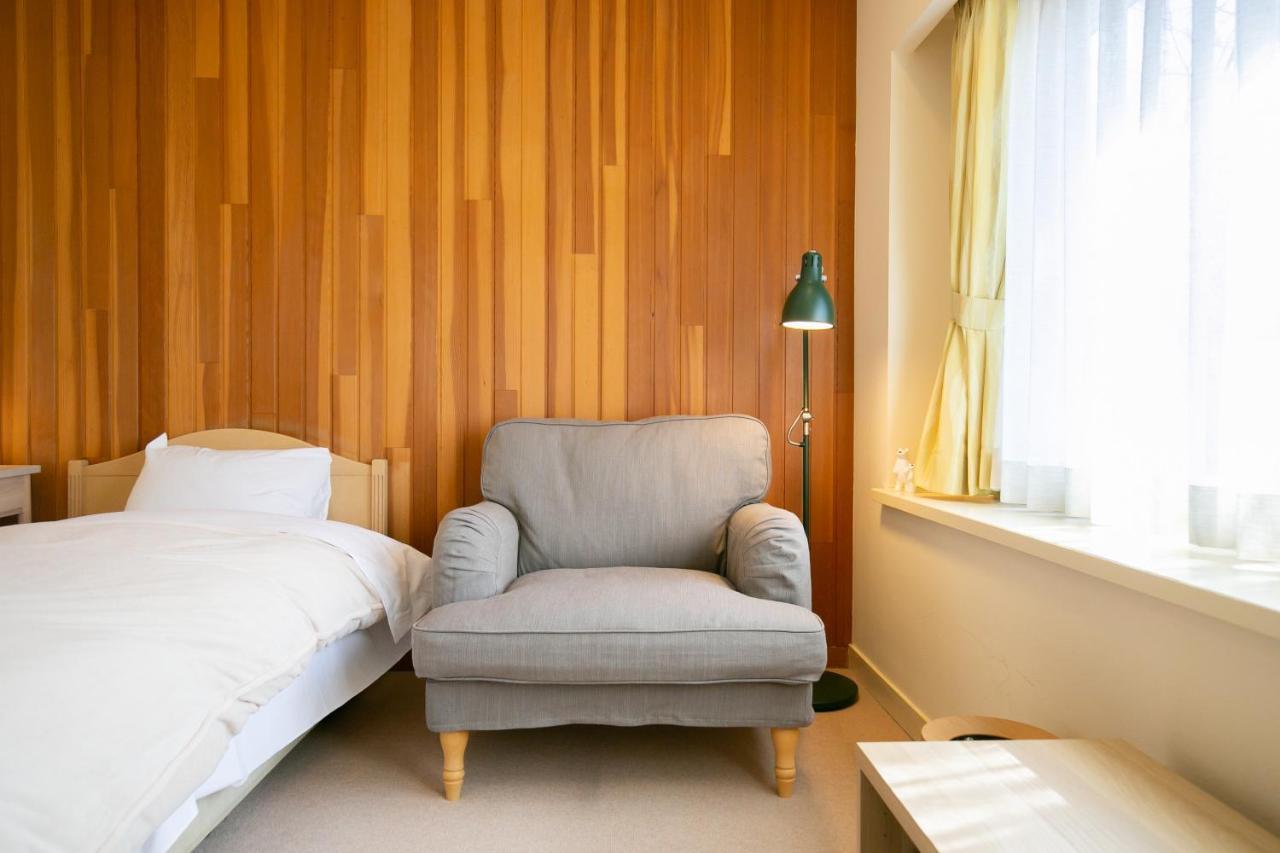 Bed and Breakfast Ryosha Tsukiakari Yamanakako Esterno foto